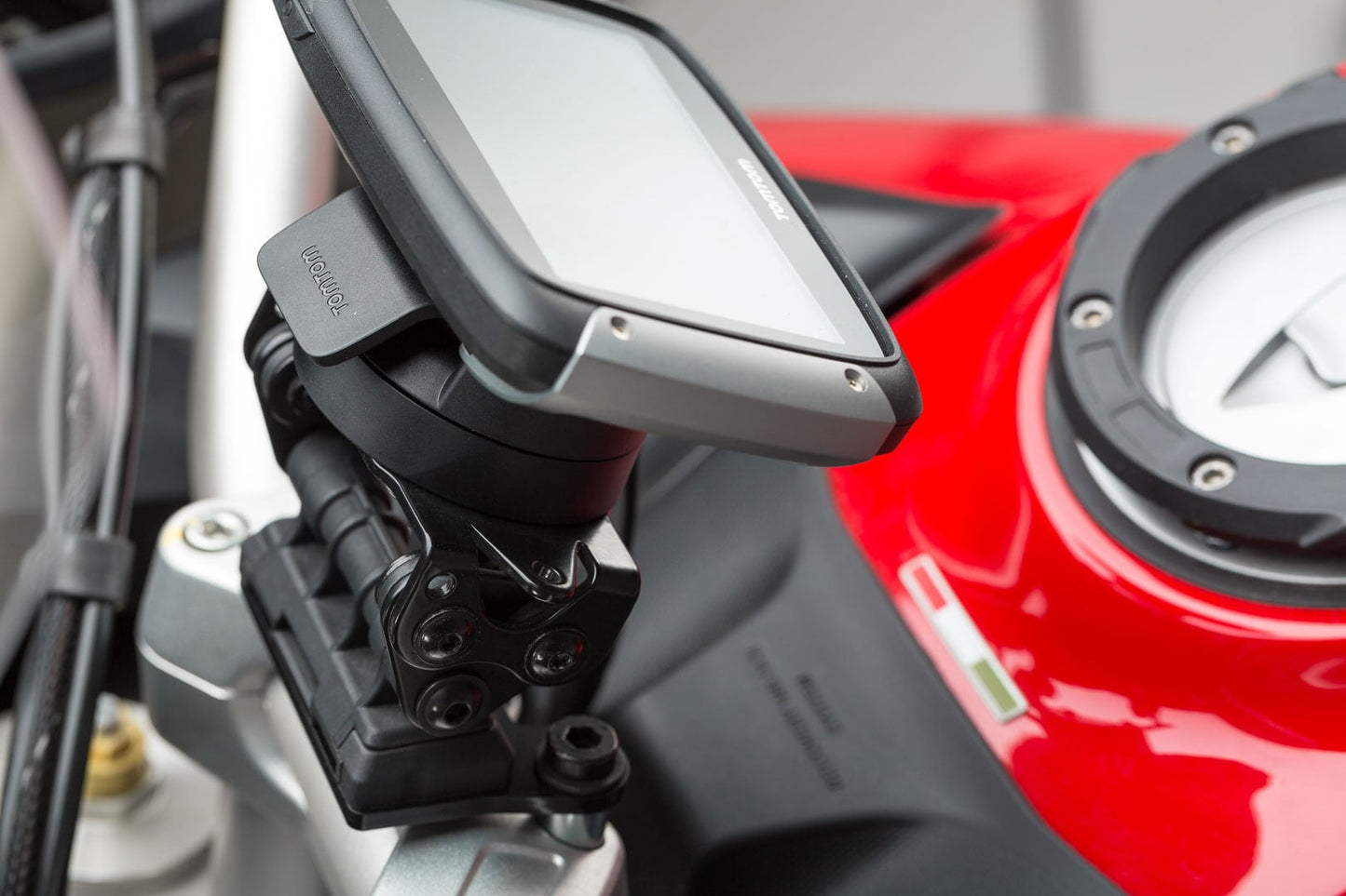 GPS.22.584.10000/B - SW-MOTECH - GPS mount for handlebar -  Ducati Multistrada 1200/ 950/ 1260/ V2 - BLACK