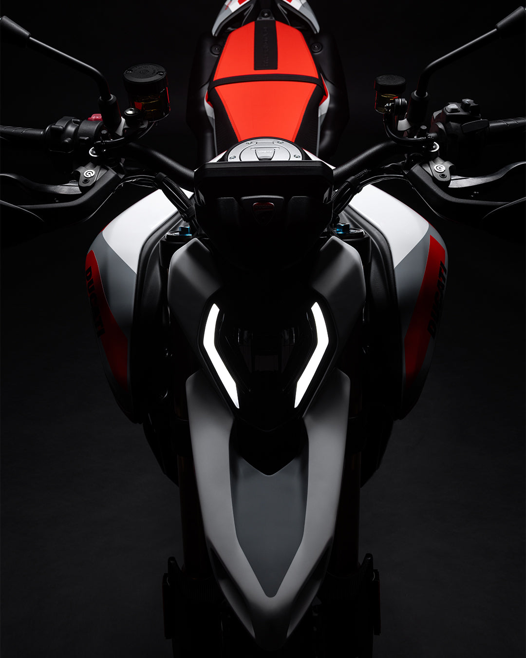 2026 Ducati Hypermotard V2 SP