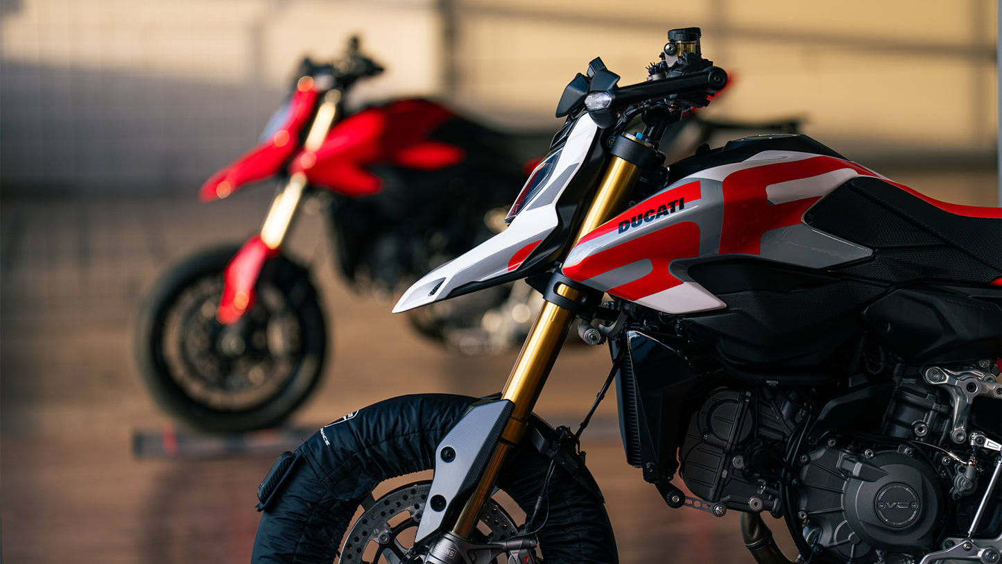 2026 Ducati Hypermotard V2 SP