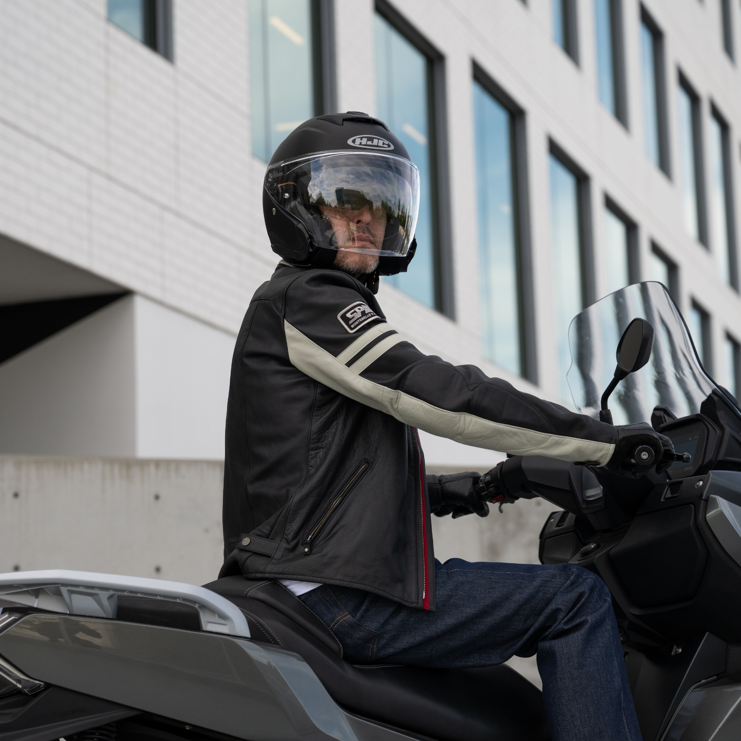 HJC - i31 - NARDO GREY