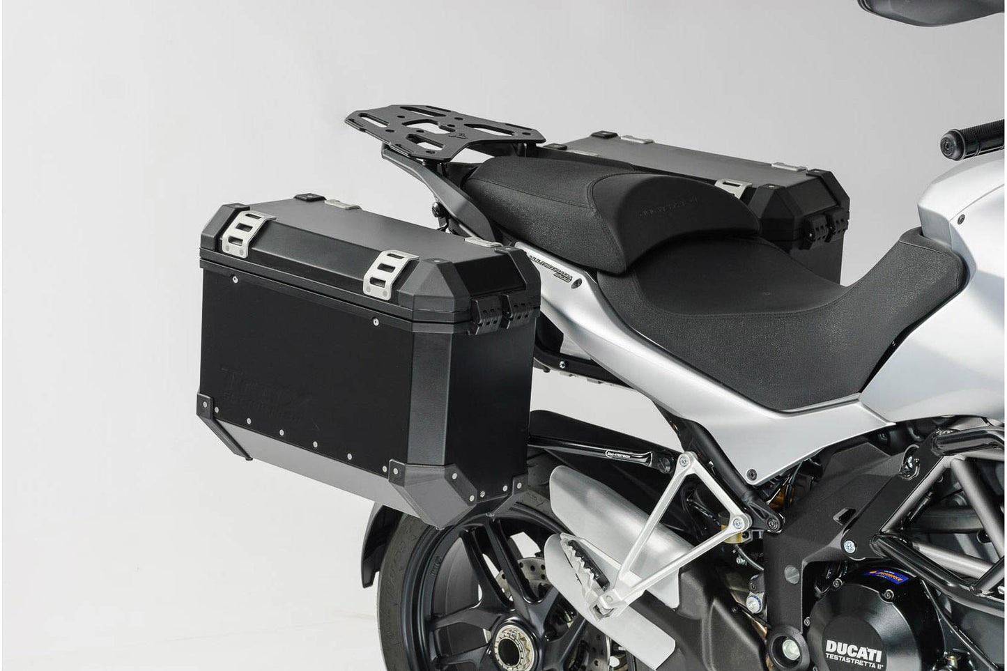 KFT.22.140.20000/B - SW-MOTECH - EVO side carriers - Multistrada 1200 - BLACK