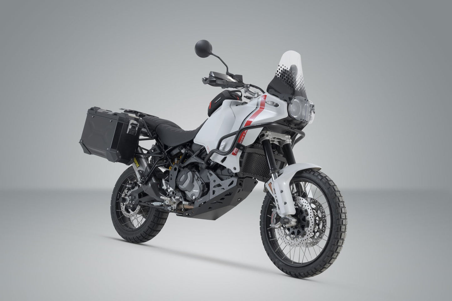 KFT.22.995.70100/B - SW-MOTECH - TRAX ADV aluminum case system US model -  45/37L Ducati DesertX (22-) / Rally (23-) - BLACK
