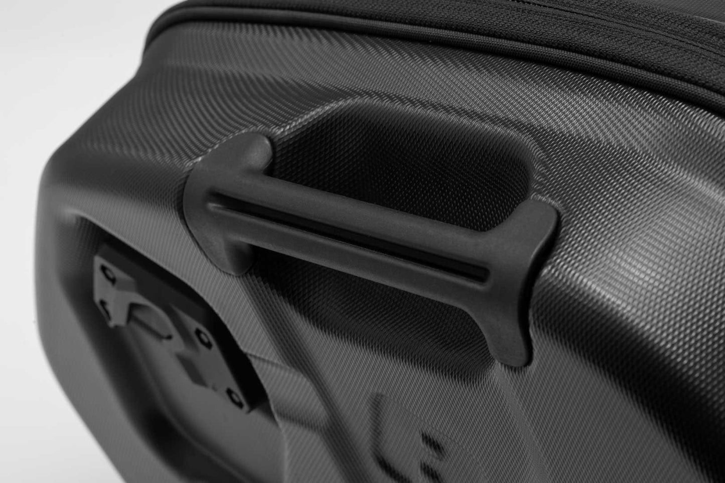 KFT.22.807.60100/B - SW-MOTECH - AERO ABS side case system - 2x25 l Ducati Multistrada V2 / V2 S (24-)