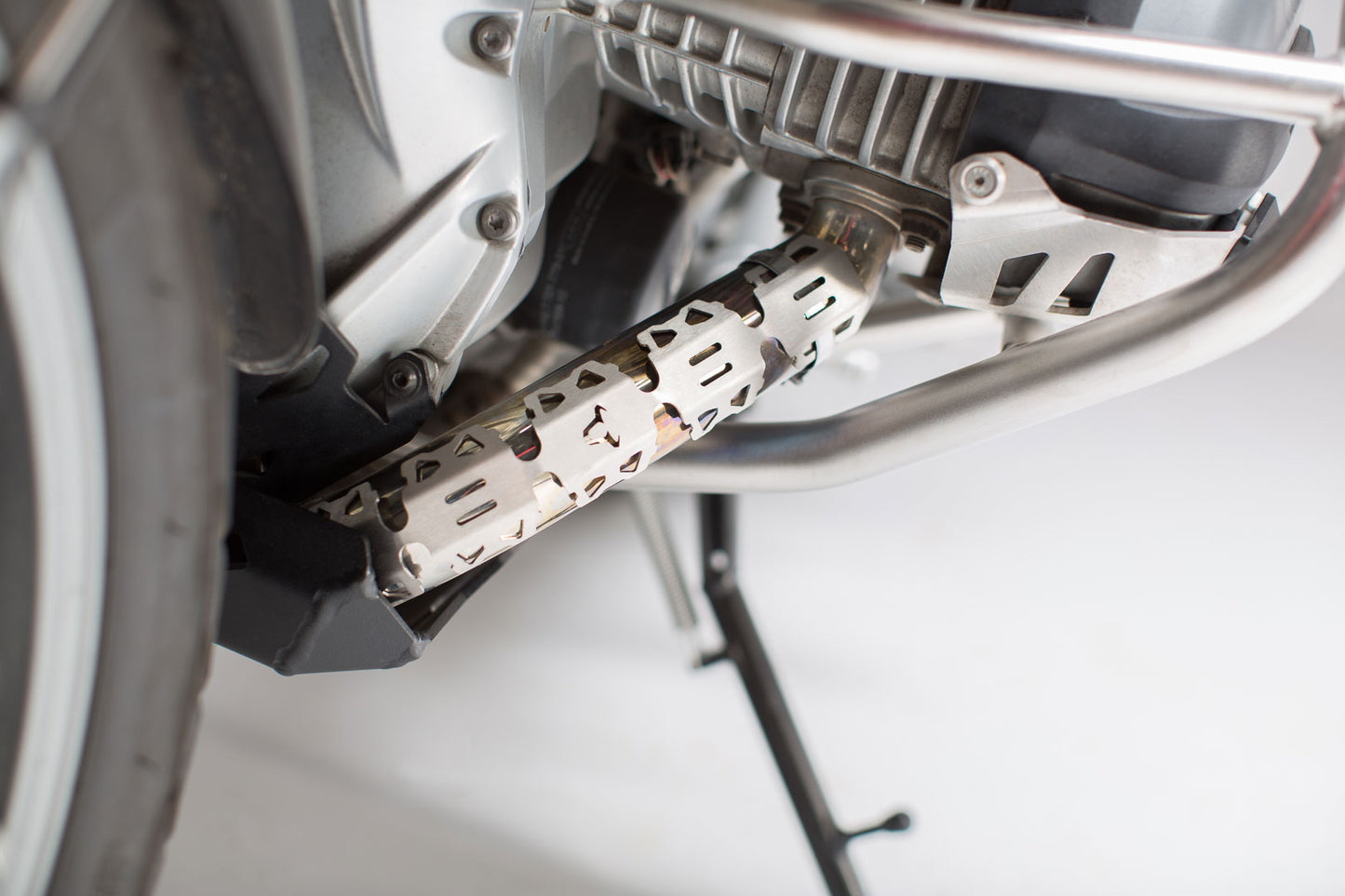 KRS.00.169.10000/S - SW-MOTECH - Header pipe guard - For header pipe with 32-50mm diameter - SILVER