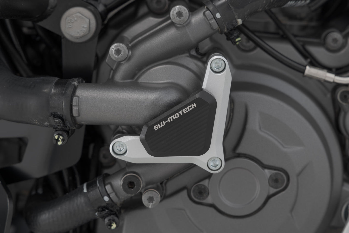SCT.22.114.10002 - SW-MOTECH - Water pump protection - /black Ducati models - SILVER