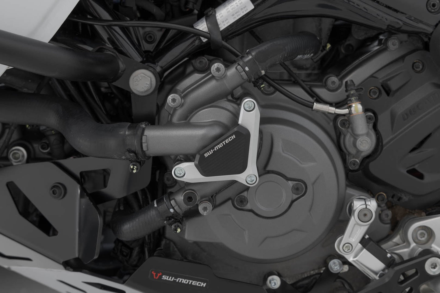 SCT.22.114.10002 - SW-MOTECH - Water pump protection - /black Ducati models - SILVER