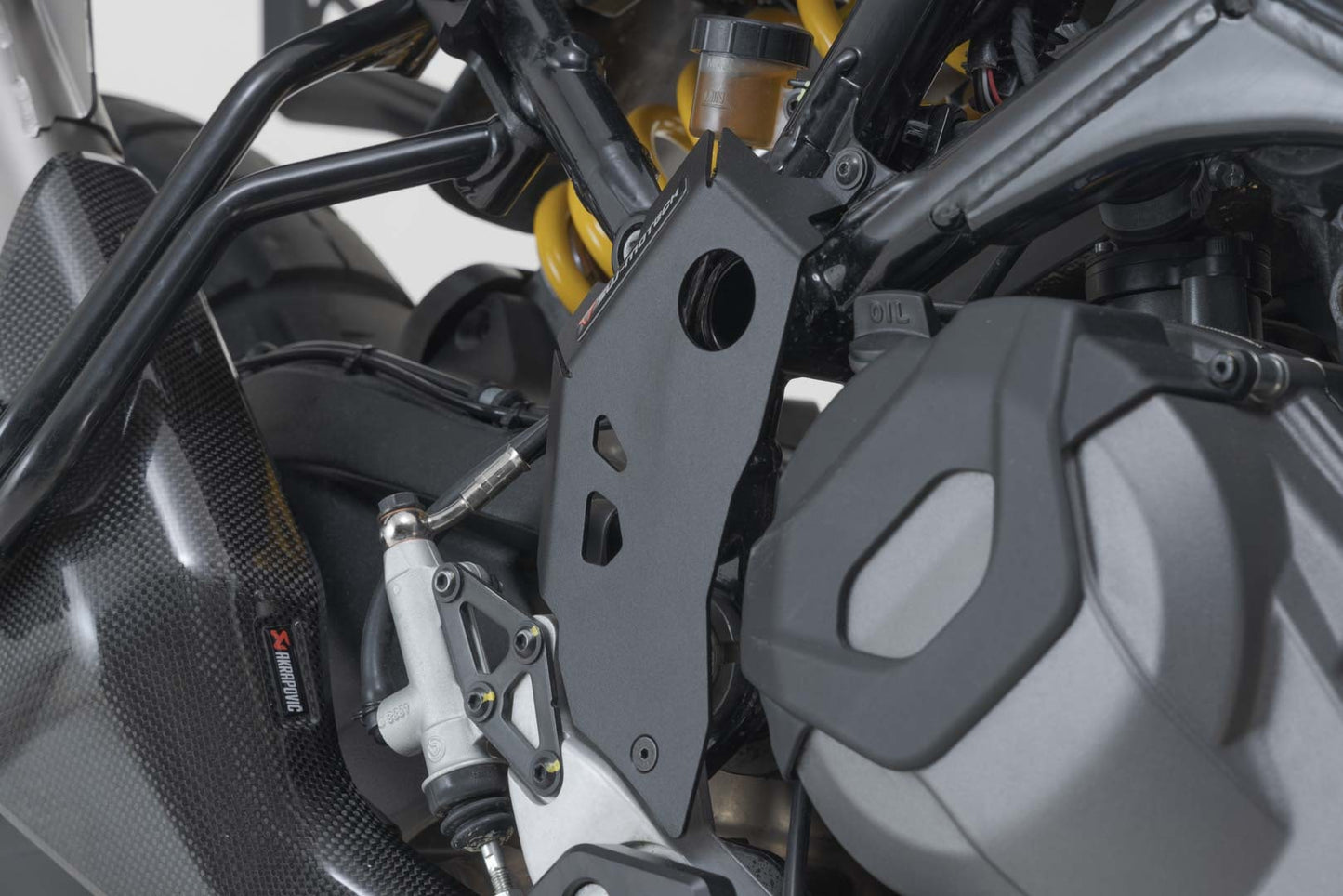 SCT.22.995.10001/B - SW-MOTECH - Heel guard -  Ducati DesertX (22-) / Rally (23-) - BLACK