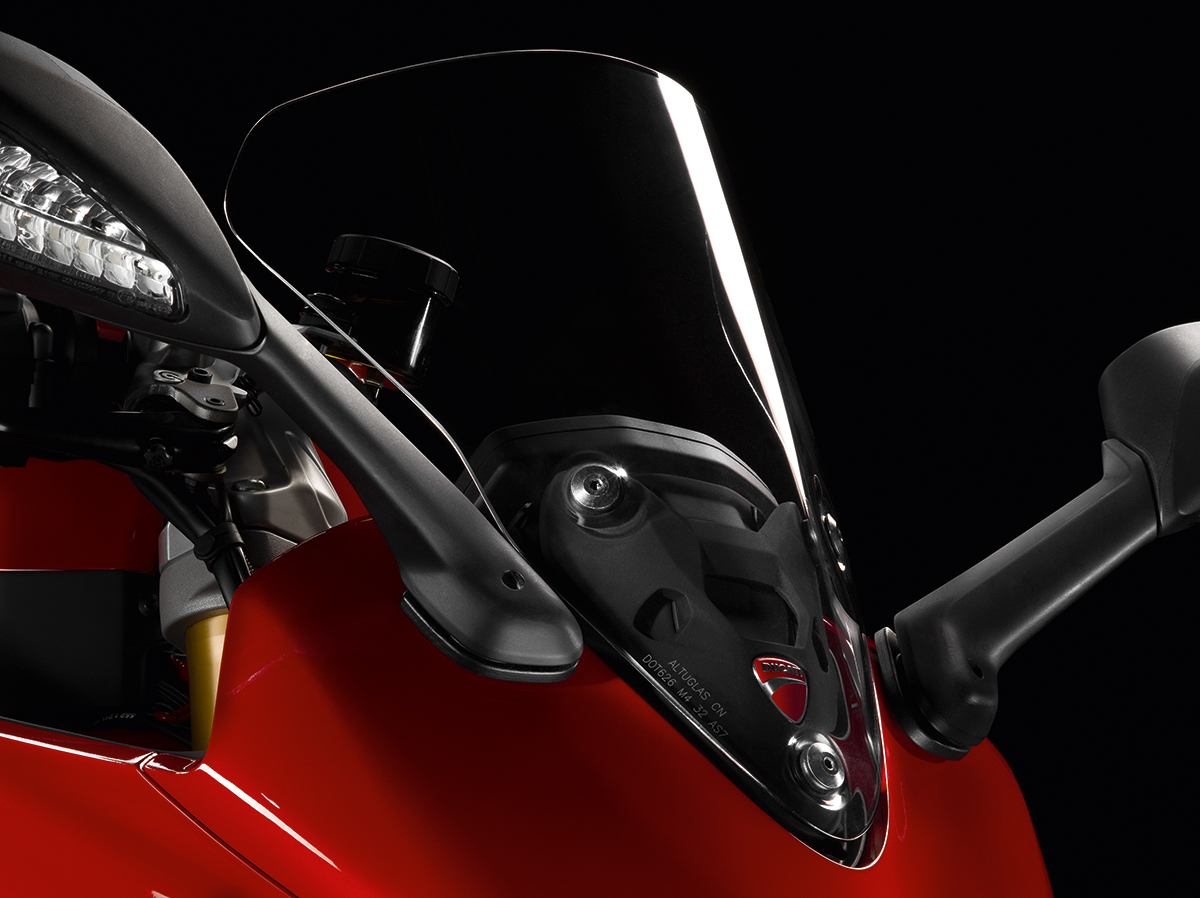 97180461A - TOURING SUPERSPORT WINDSCREEN SET