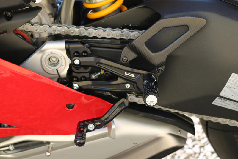 PE408 - CNC Adjustable Rear Sets Panigale V4