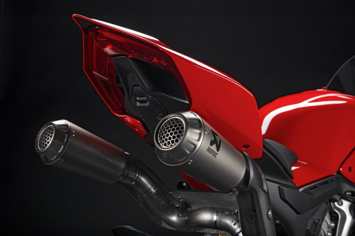 96482001B - Complete High Mount Titanium Racing Exhaust V4